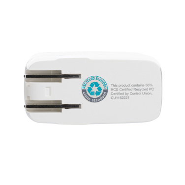 Logotrade Firmengeschenke das Foto: TravelCharge Pro Reiseladegerät mit USB-C aus RCS rec. ABS