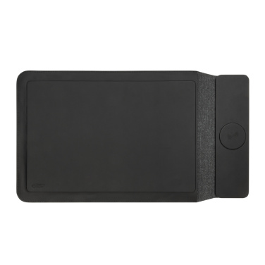 Logotrade Firmengeschenke das Foto: Swiss Peak magnet. 15,6" Laptop-Sleeve mit 15W Ladefunktion