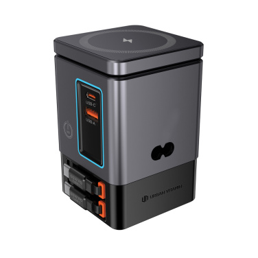 Logotrade werbemittel das Foto: Urban Vitamin Sacramento 105W GaN Charger mit einz. Kabeln