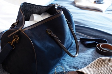 Logotrade promotional product image of: VINGA Hunton Weekend Bag