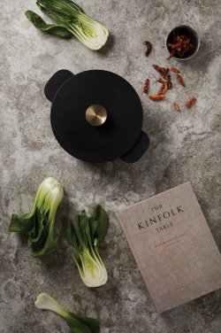 Logo trade corporate gifts image of: Ukiyo cast iron pan medium