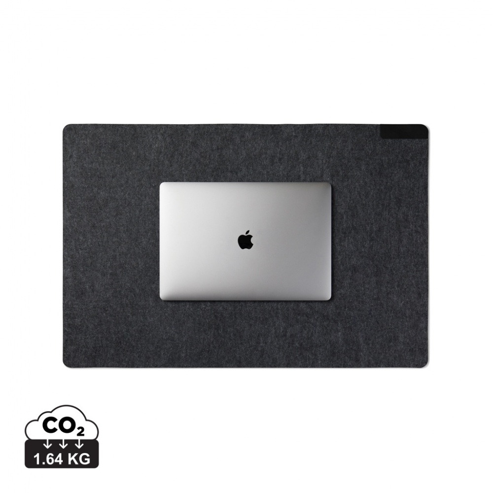 Logotrade promotional item picture of: VINGA Albon GRS recycled felt desk pad