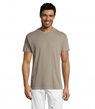 Logotrade promotional product image of: REGENT Uni T-Shirt 150g