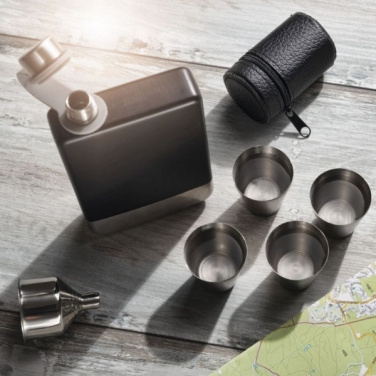 Logotrade promotional gift picture of: Hip flask set TAHAT Schwarzwolf