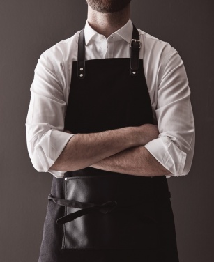 Logo trade meened foto: VINGA Casbas purjeriidest põll