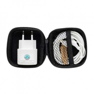Logotrade ärikingituse foto: Boost RCS taaskasutatud PET 20W tüüpi C 2 tk laadimiskomplekt