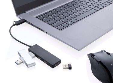 Logo trade meene pilt: RCS taaskasutatud plastist kahe sisendiga USB-jaotur