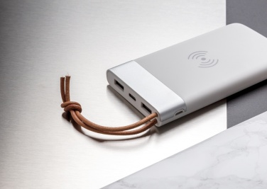 Logotrade firmakingituse foto: Aria 8000 mAh 5W juhtmevaba laadimise akupank