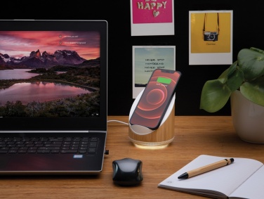 Logotrade ärikingitused pilt: Ovate bambusest 5W kõlar koos 15W juhtmevaba laadijaga