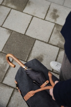 Logotrade reklaamtooted pilt: VINGA Bosler AWARE™ taaskasutatud lemmikloomade 23-tolline vihmavari