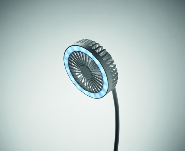 Logotrade reklaamkingituse foto: Valgusega laualaadija ventilaator