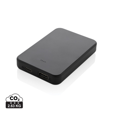 Logotrade ärikingid pilt: Boostcore RCS taaskasutatud plastist akupank 5000 mAh USB C-ga