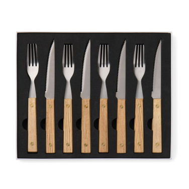 Logotrade firmakingitused pilt: VINGA Paso 8 tk bbq söögiriistade komplekt