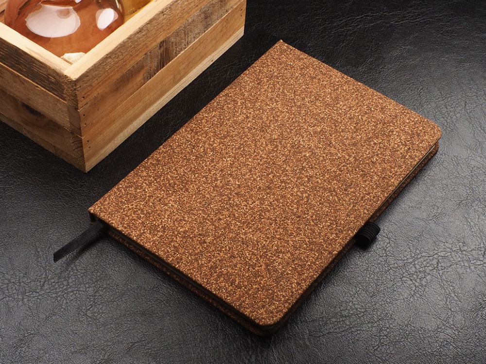 Logotrade reklaamkingitused pilt: Märkmik korgist kaantega 219635102