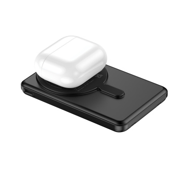 Logotrade liikelahjat mainoslahjat tuotekuva: Urban Vitamin Redwood 5in1 5000mah 20W PD tehopankki