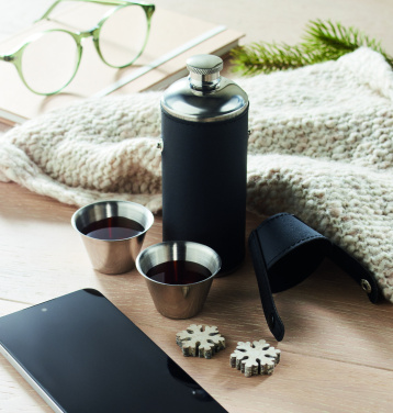 Logo trade mainoslahja kuva: Taskumatti shottikupeilla