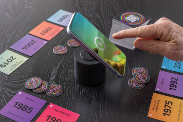 Logotrade firminės dovanos nuotrauka: „Magpulse RCS“ perdirbto plastiko 3 W garsiakalbis su magnetiniu laikikliu