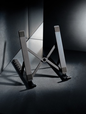 Logotrade ziemassvētku dāvanas foto: Terra RCS pārstrādāta alumīnija universāls klēpjdatora/planšetdatora statīvs