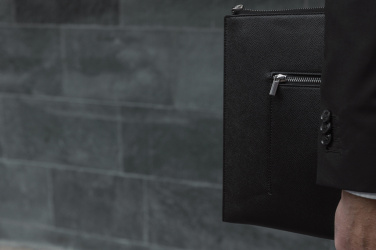 Logotrade korporatīvās dāvanas foto: VINGA Bermond RCS 16" klēpjdatora uzmava