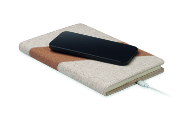 Логотрейд pекламные продукты картинка: A5 notebook with 15W charger