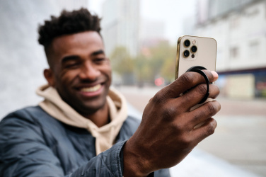 Logotrade presentreklam bild: Terra Magnetic RCS plastisk magnetisk telefonhållare