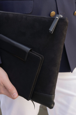 Logotrade reklamprodukter bild: VINGA Marlow GRS anteckningsbok